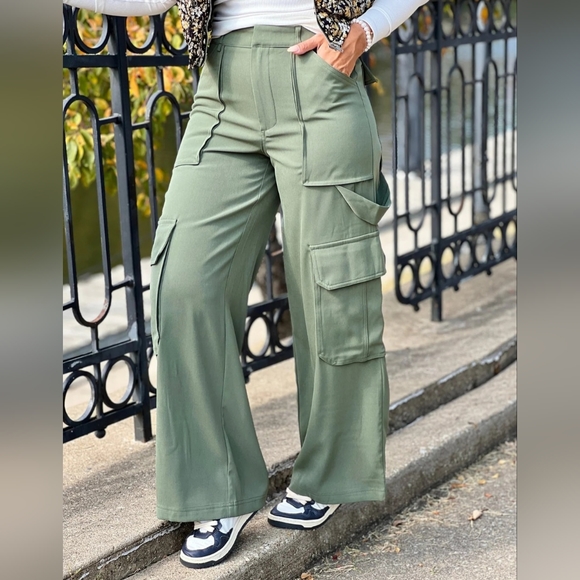 Cargo Pant - Picture 2 of 5